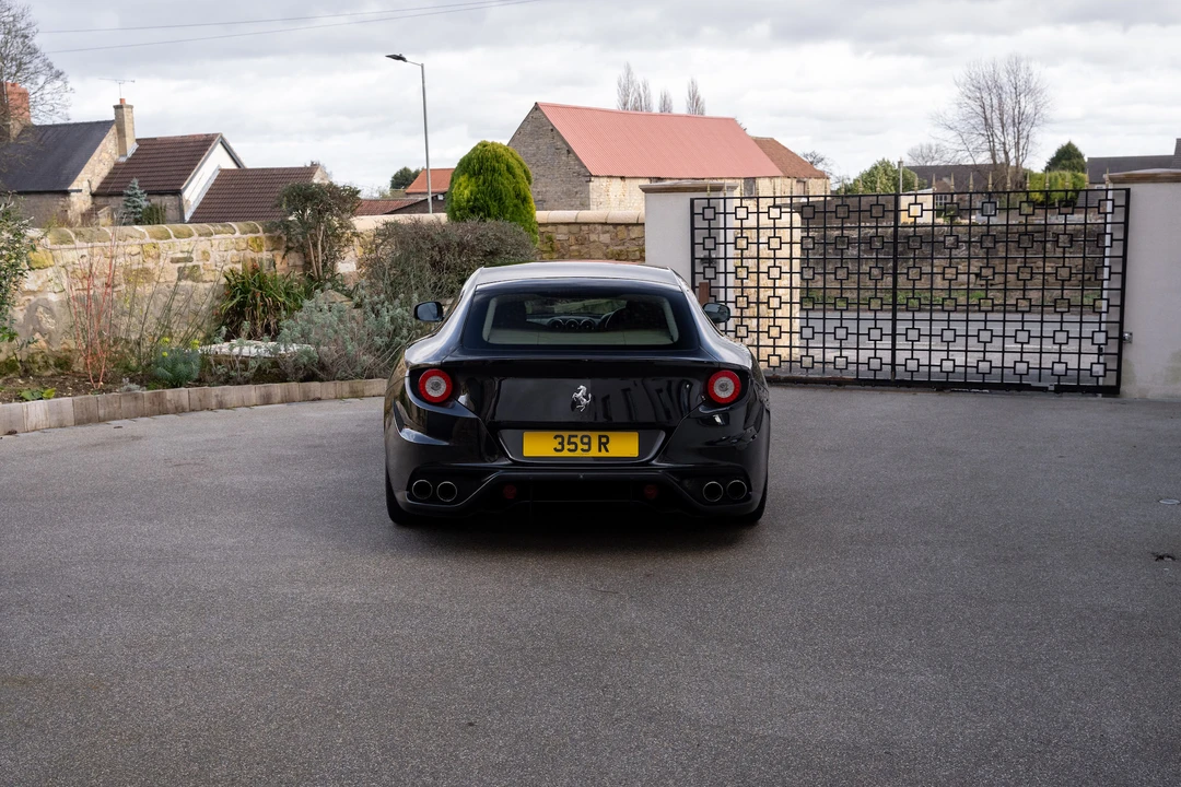 2012 Ferrari FF - Image 15 of 31