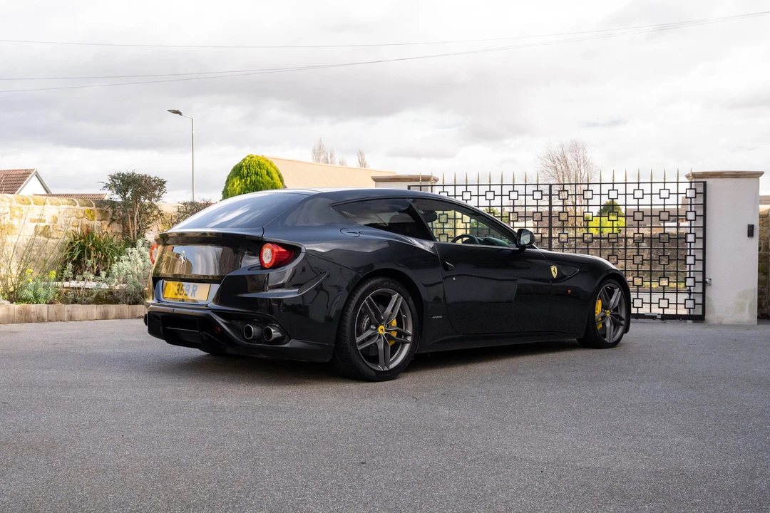 2012 Ferrari FF - Image 14 of 31