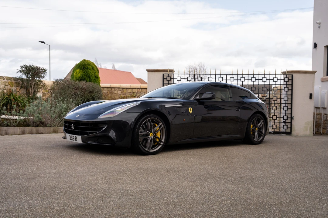 2012 Ferrari FF - Image 9 of 31