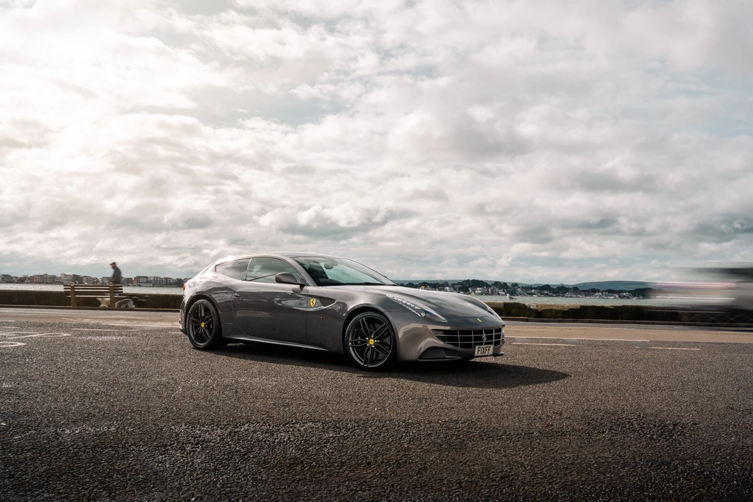 2012 Ferrari FF - Image 8 of 31