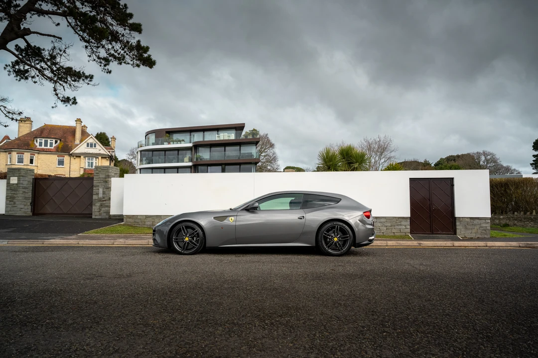 2012 Ferrari FF - Image 10 of 31