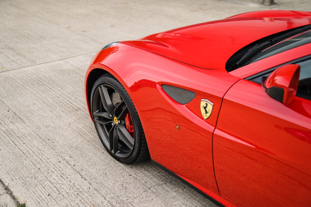 2012 Ferrari FF - Image 29 of 31