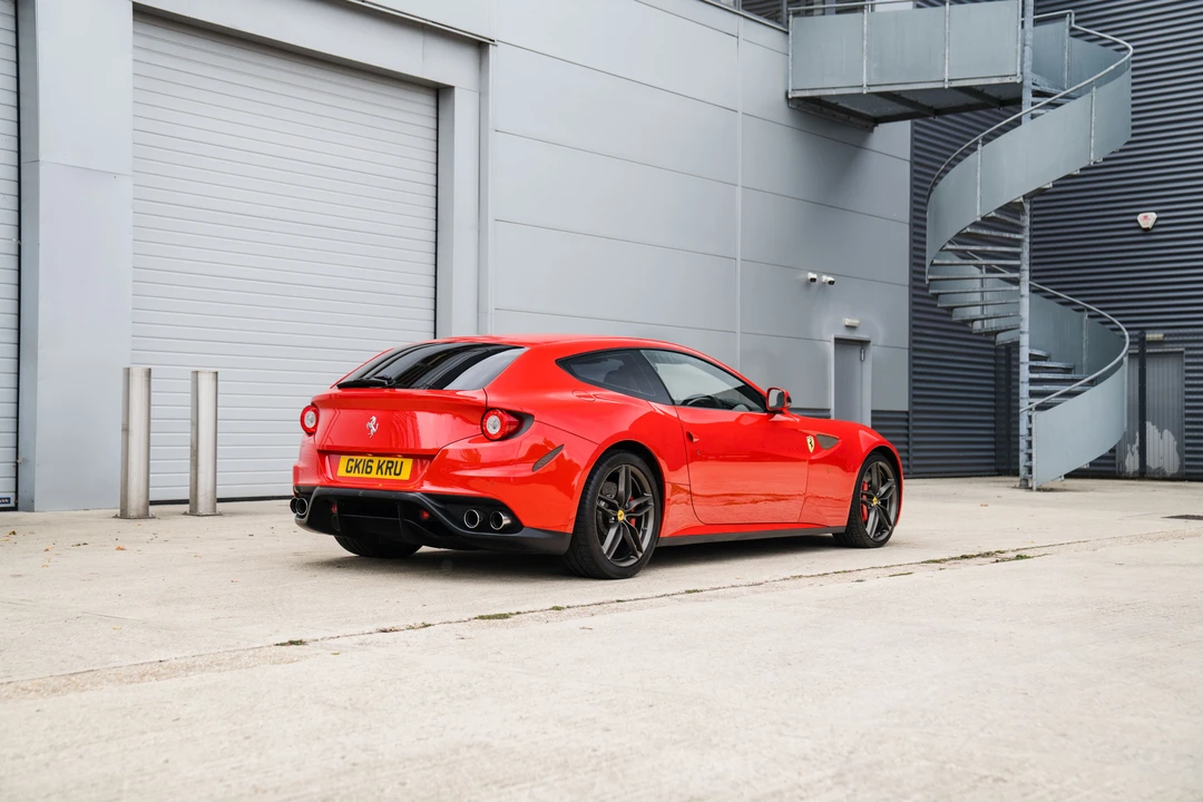 2012 Ferrari FF - Image 13 of 31