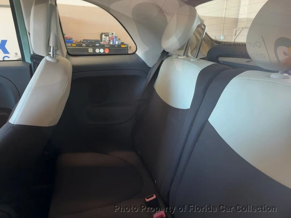 2012 Fiat 500 - Image 8 of 12