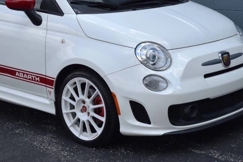 2012 Fiat Abarth 500 - Image 25 of 31