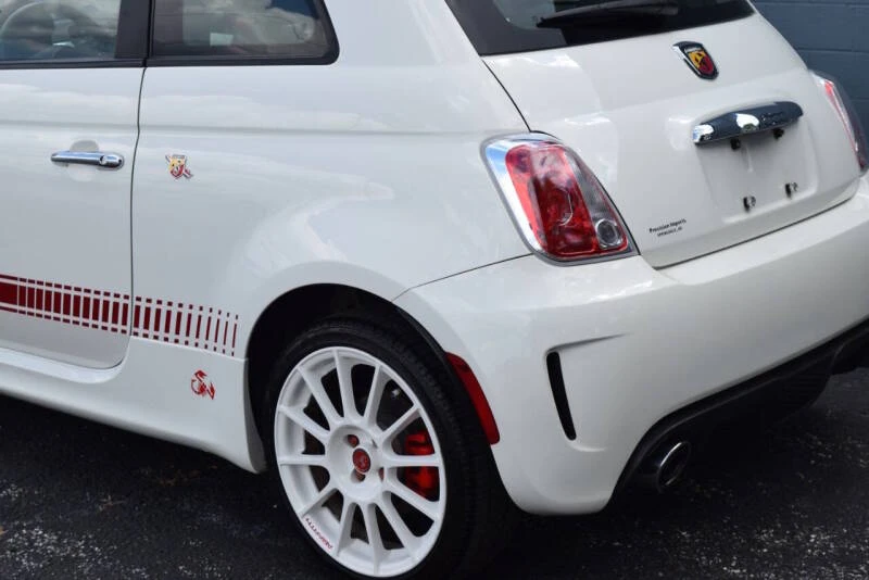 2012 Fiat Abarth 500 - Image 8 of 31