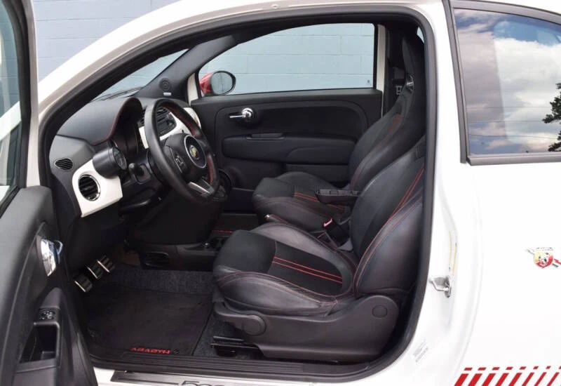 2012 Fiat Abarth 500 - Image 27 of 31
