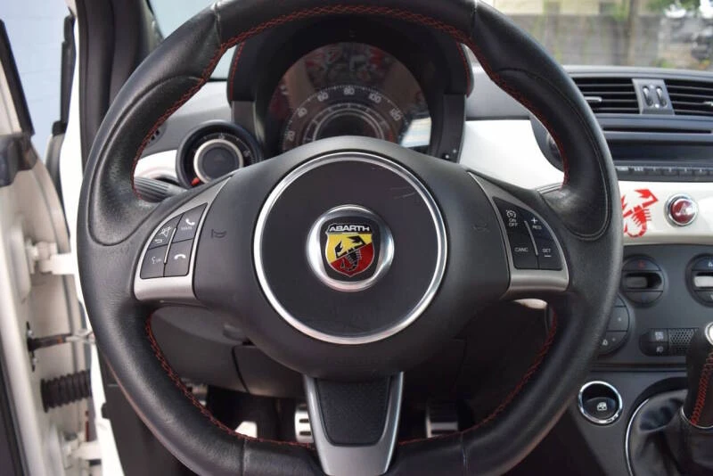 2012 Fiat Abarth 500 - Image 30 of 31