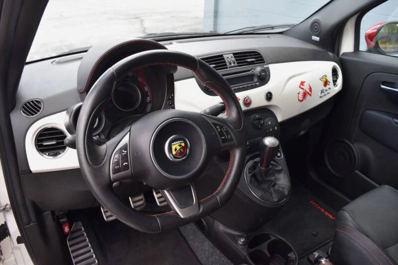 2012 Fiat Abarth 500 - Image 29 of 31