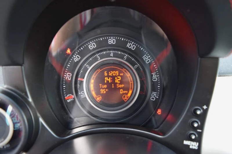 2012 Fiat Abarth 500 - Image 4 of 31