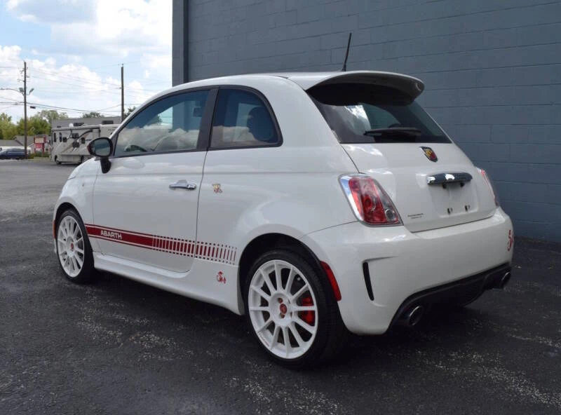 2012 Fiat Abarth 500 - Image 7 of 31