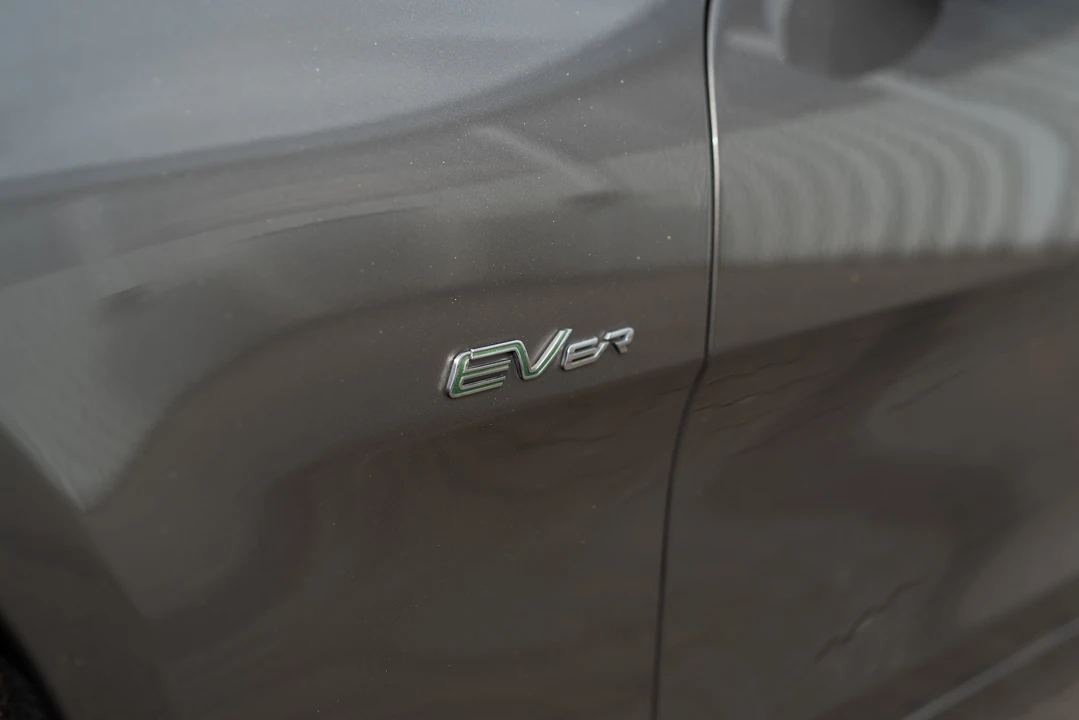 2012 Fisker Karma - Image 28 of 31