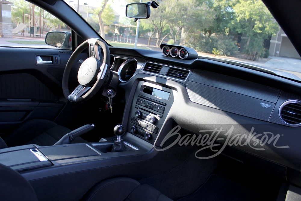 2012 Ford S197 Mustang - Image 16 of 18
