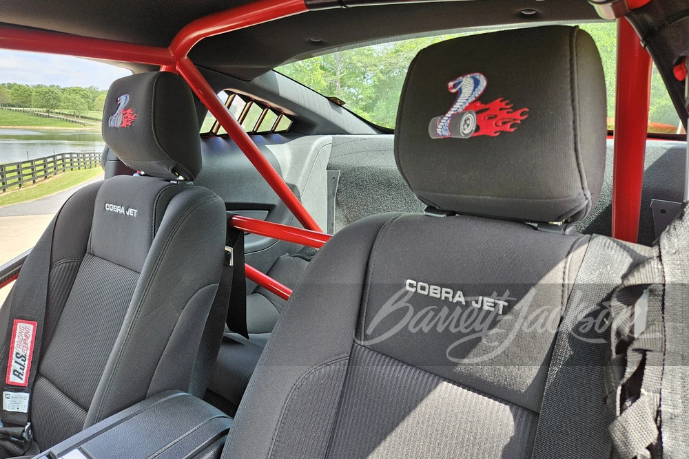 2012 Ford S197 Mustang - Image 14 of 31