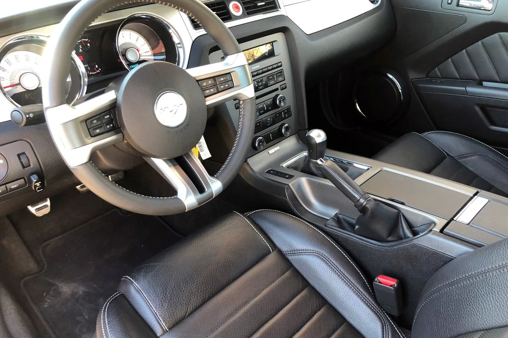 2012 Ford S197 Mustang - Image 4 of 6