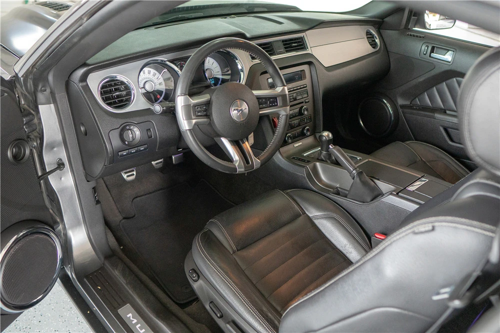 2012 Ford S197 Mustang - Image 4 of 5