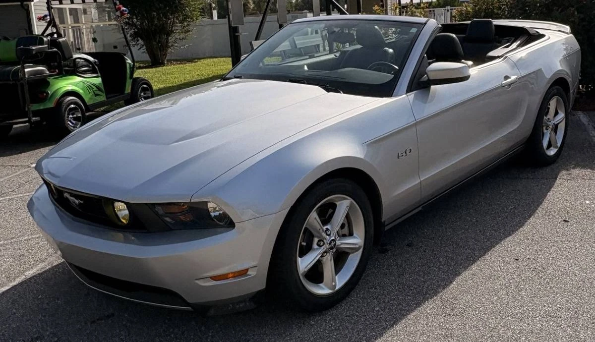 2012 Ford S197 Mustang GT - Image 10 of 15