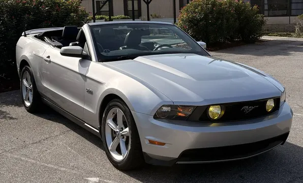 2012 Ford Mustang GT Premium Convertible