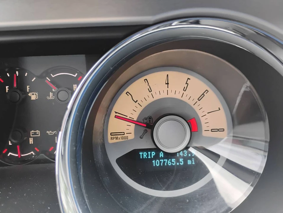 2012 Ford S197 Mustang - Image 11 of 11