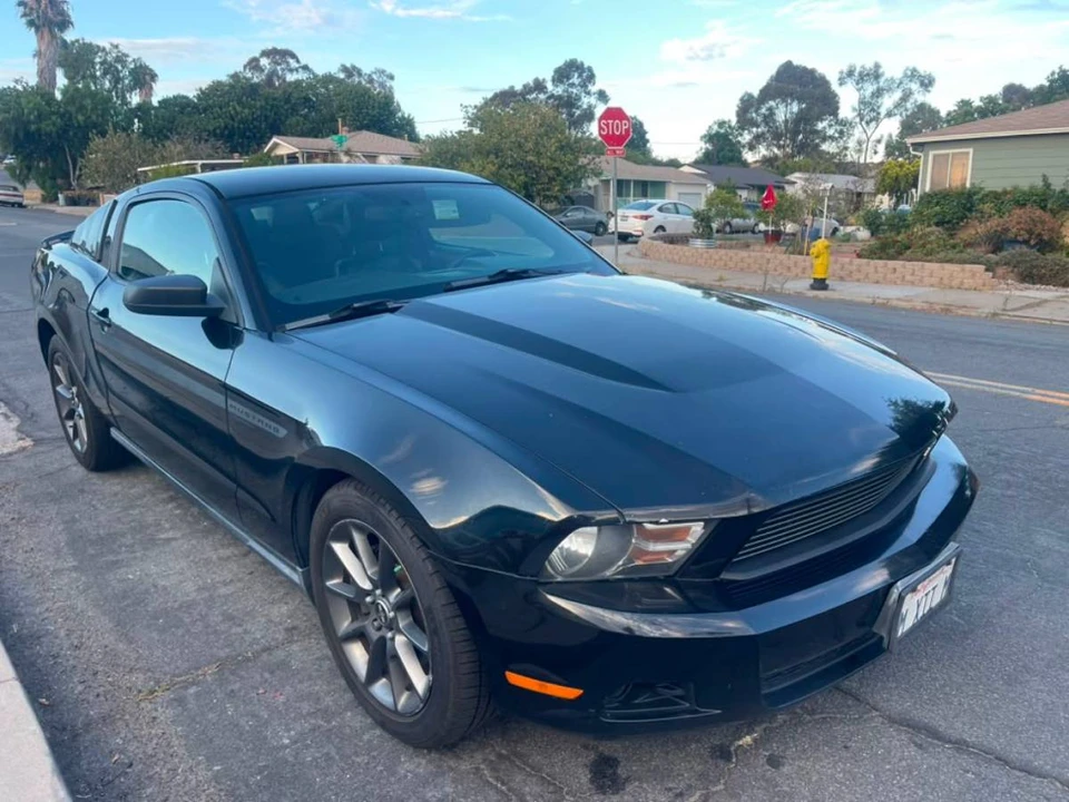2012 Ford S197 Mustang - Image 2 of 16