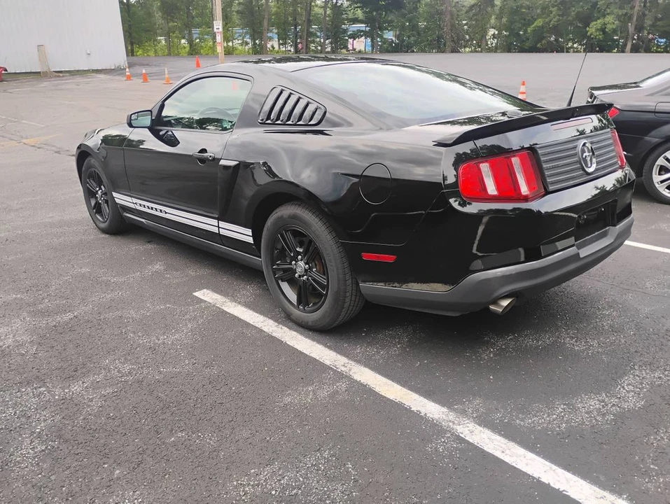 2012 Ford S197 Mustang - Image 4 of 11