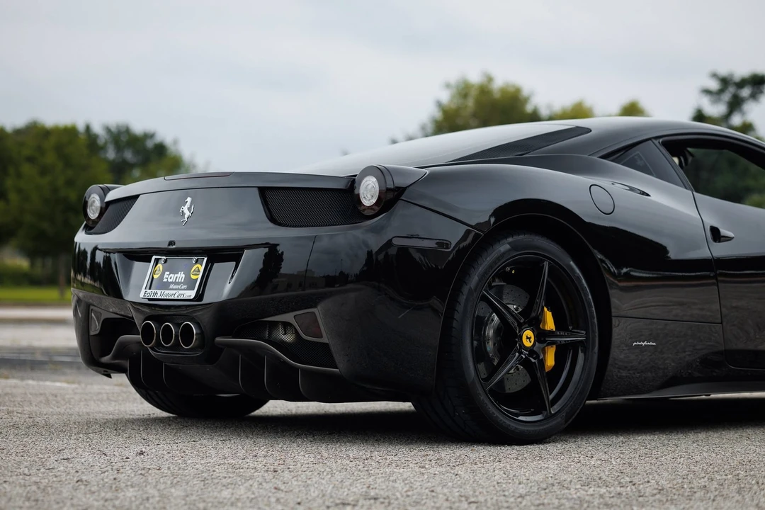 2012 Ferrari 458 Italia - Image 12 of 31