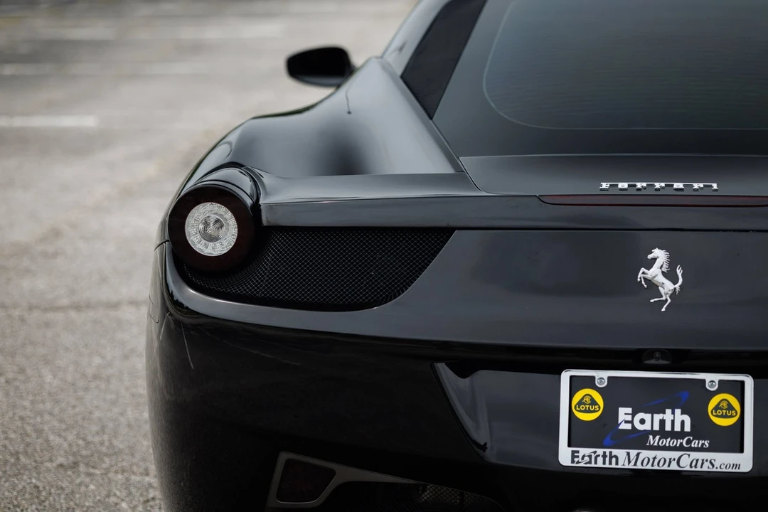 2012 Ferrari 458 Italia - Image 17 of 31