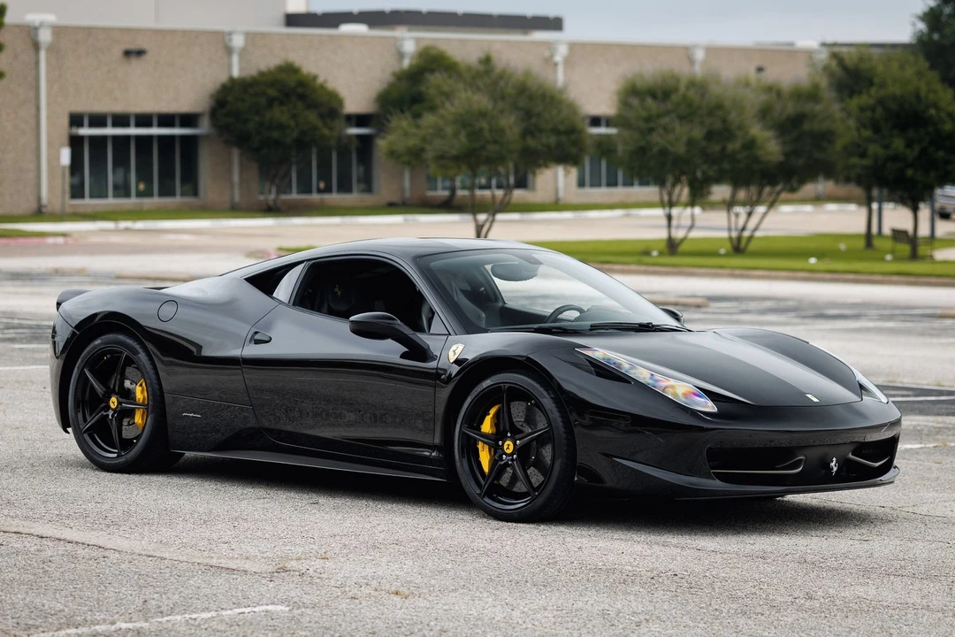 2012 Ferrari 458 Italia - Image 27 of 31