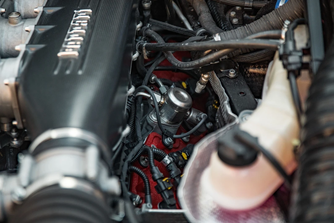 2012 Ferrari 458 - Image 15 of 31