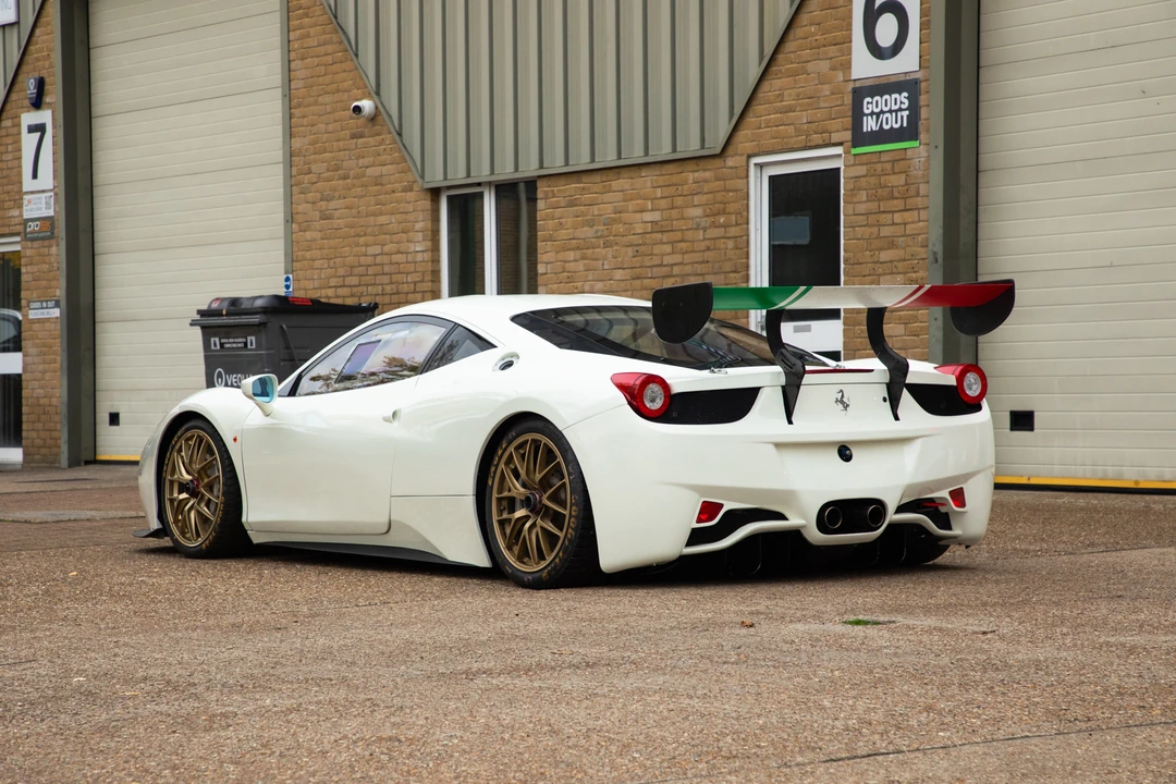 2012 Ferrari 458 - Image 13 of 31