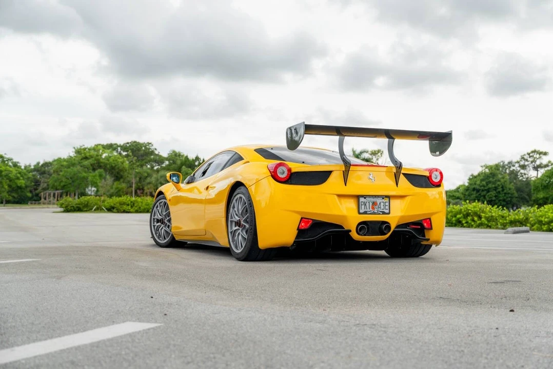 2012 Ferrari 458 - Image 28 of 31