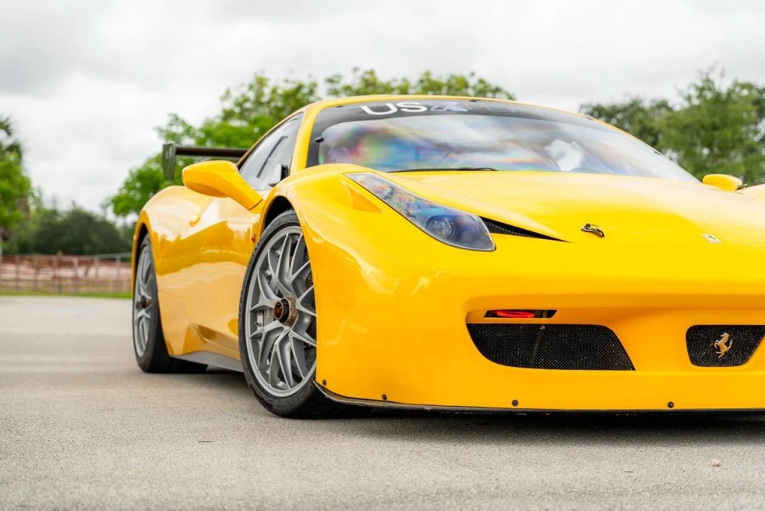 2012 Ferrari 458 - Image 5 of 31
