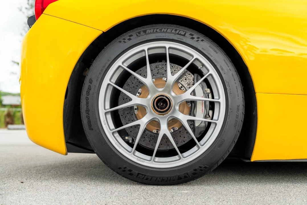 2012 Ferrari 458 - Image 16 of 31