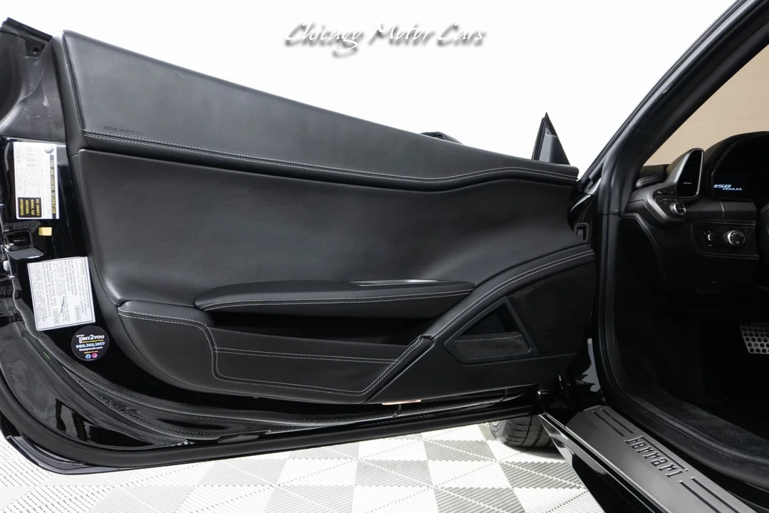 2012 Ferrari 458 Italia - Image 16 of 21