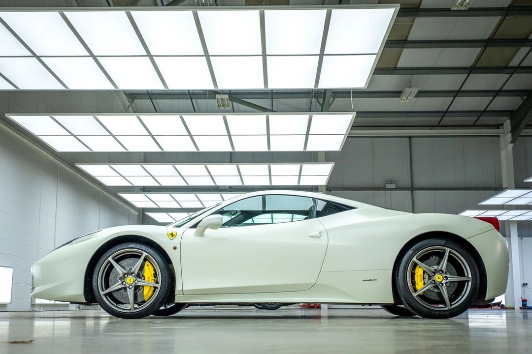 2012 Ferrari 458 Italia - Image 24 of 30