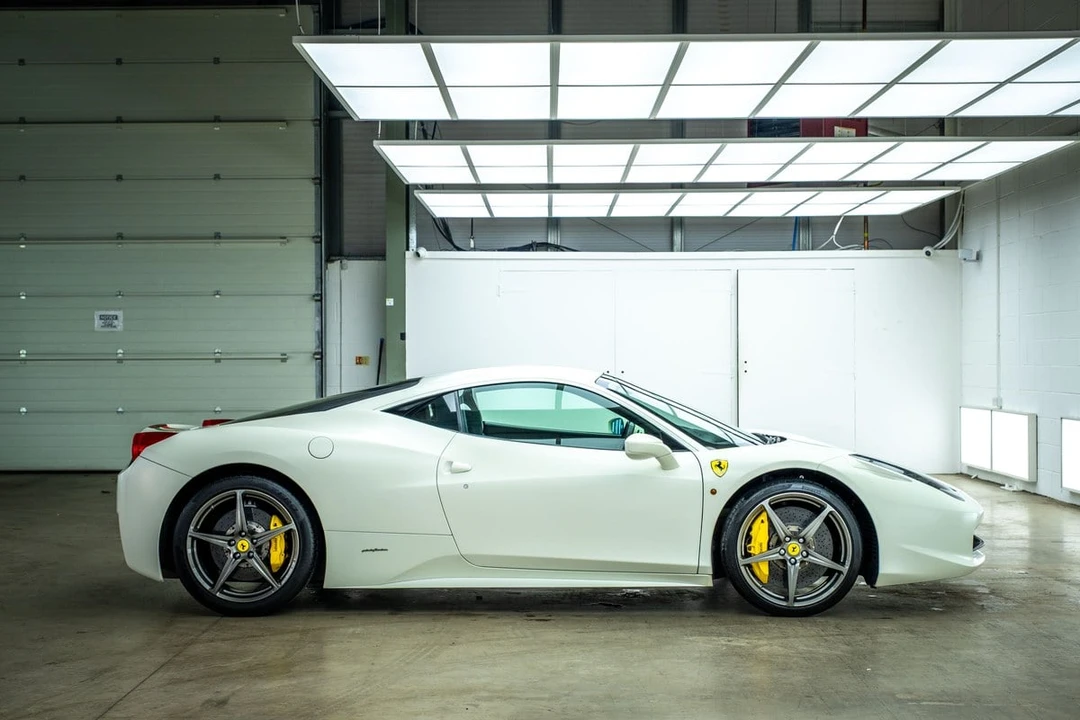 2012 Ferrari 458 Italia - Image 6 of 30