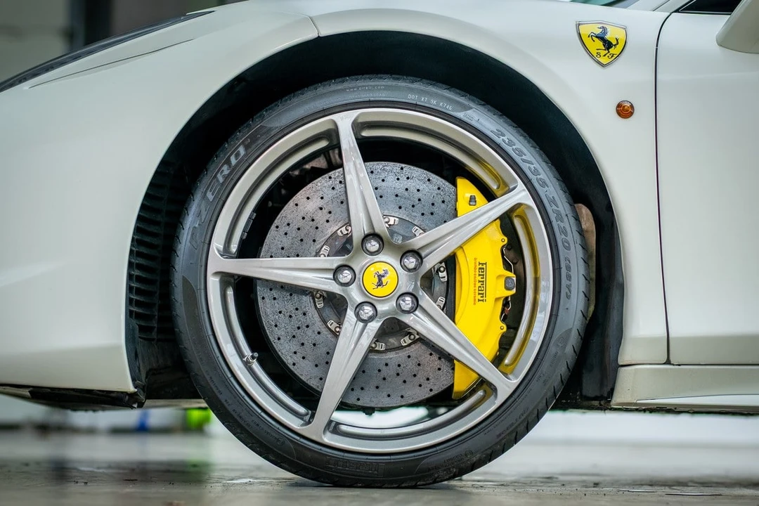 2012 Ferrari 458 Italia - Image 29 of 30
