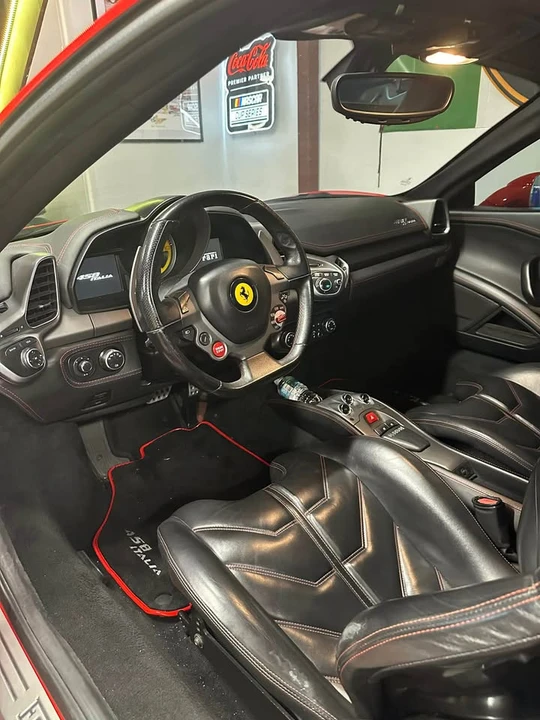 2012 Ferrari 458 Italia - Image 9 of 12