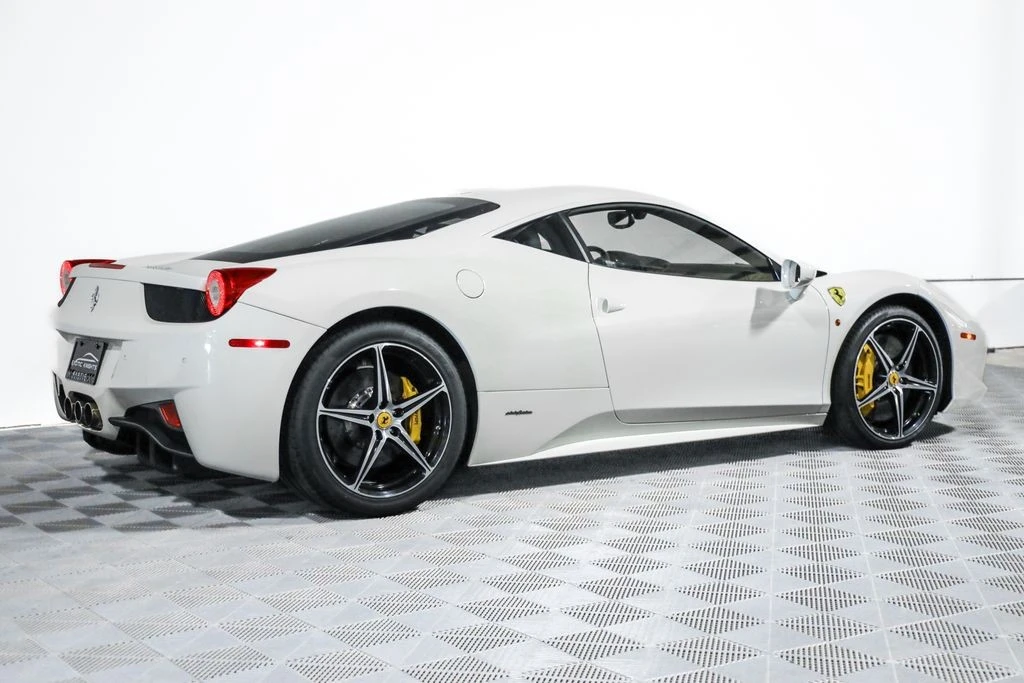 2012 Ferrari 458 Italia - Image 4 of 21
