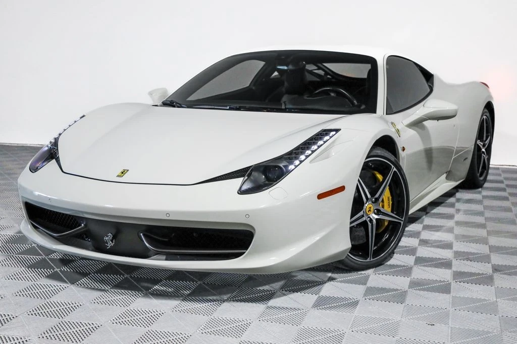 2012 Ferrari 458 Italia - Image 9 of 12