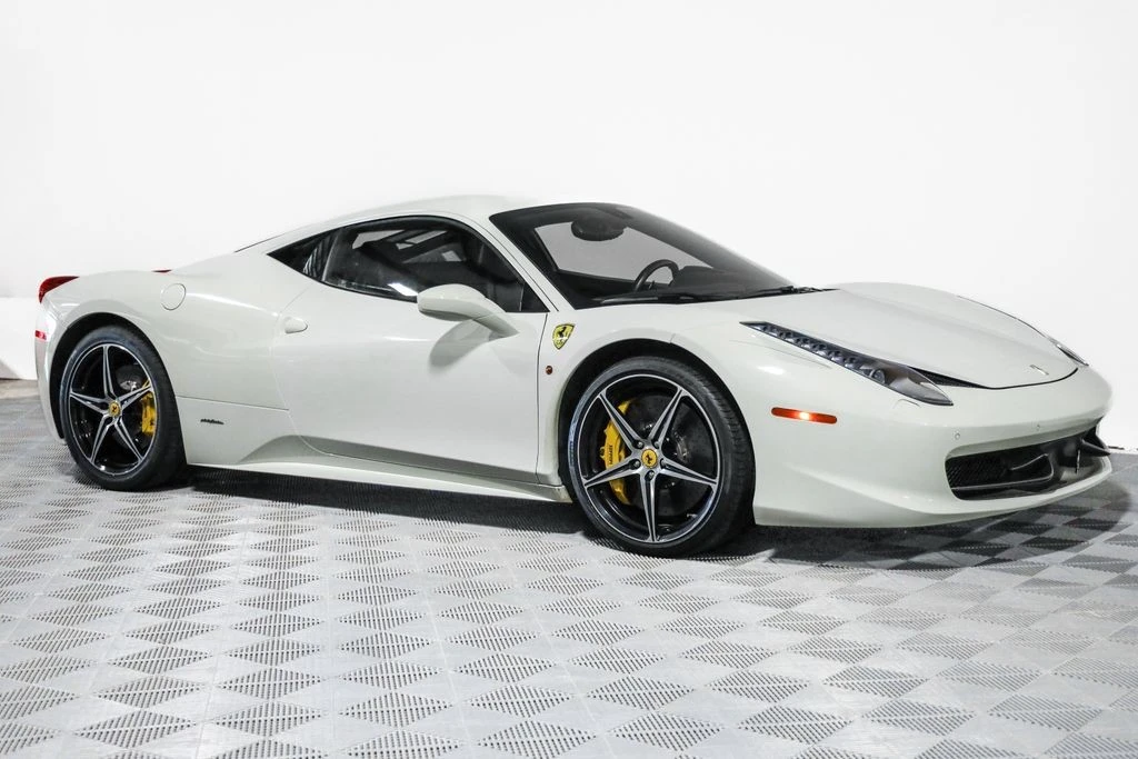 2012 Ferrari 458 Italia - Image 7 of 21