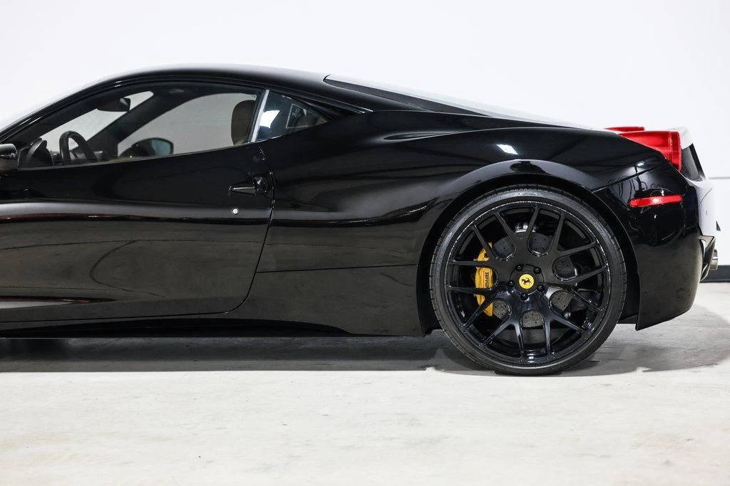 2012 Ferrari 458 Italia - Image 14 of 31
