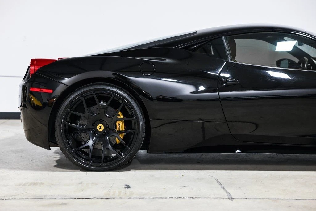 2012 Ferrari 458 Italia - Image 3 of 31