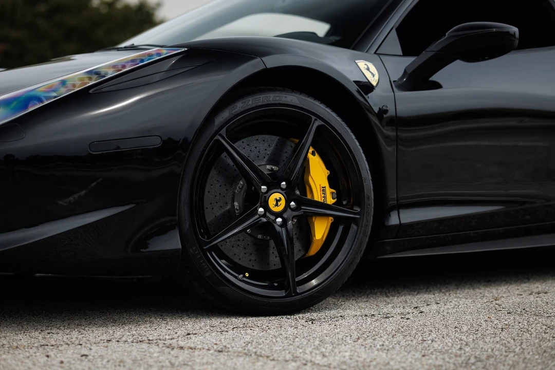 2012 Ferrari 458 Italia - Image 5 of 31