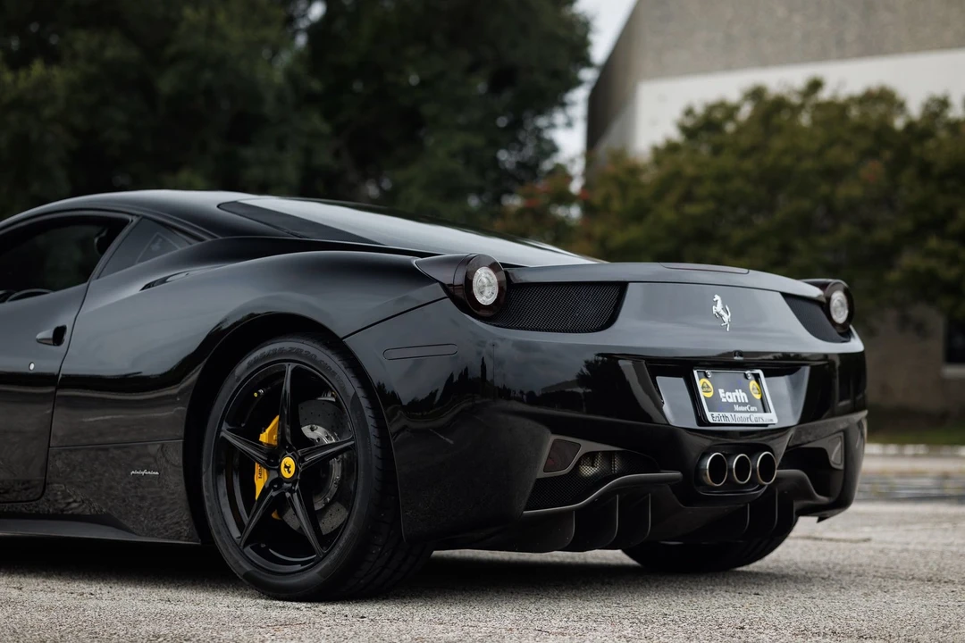 2012 Ferrari 458 Italia - Image 26 of 31