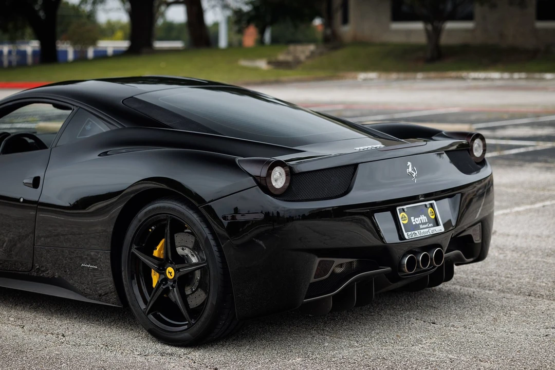 2012 Ferrari 458 Italia - Image 25 of 31