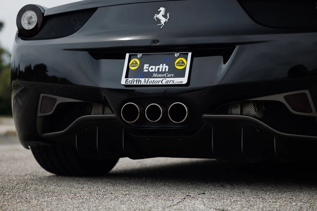 2012 Ferrari 458 Italia - Image 18 of 31