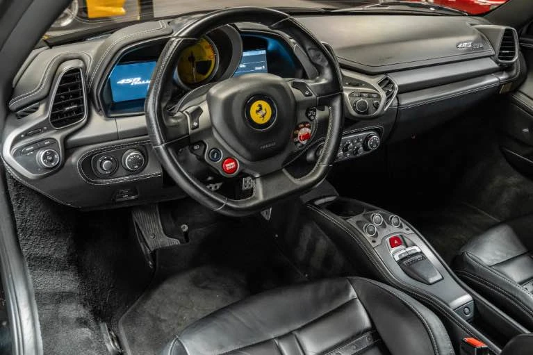 2012 Ferrari 458 Italia - Image 7 of 12