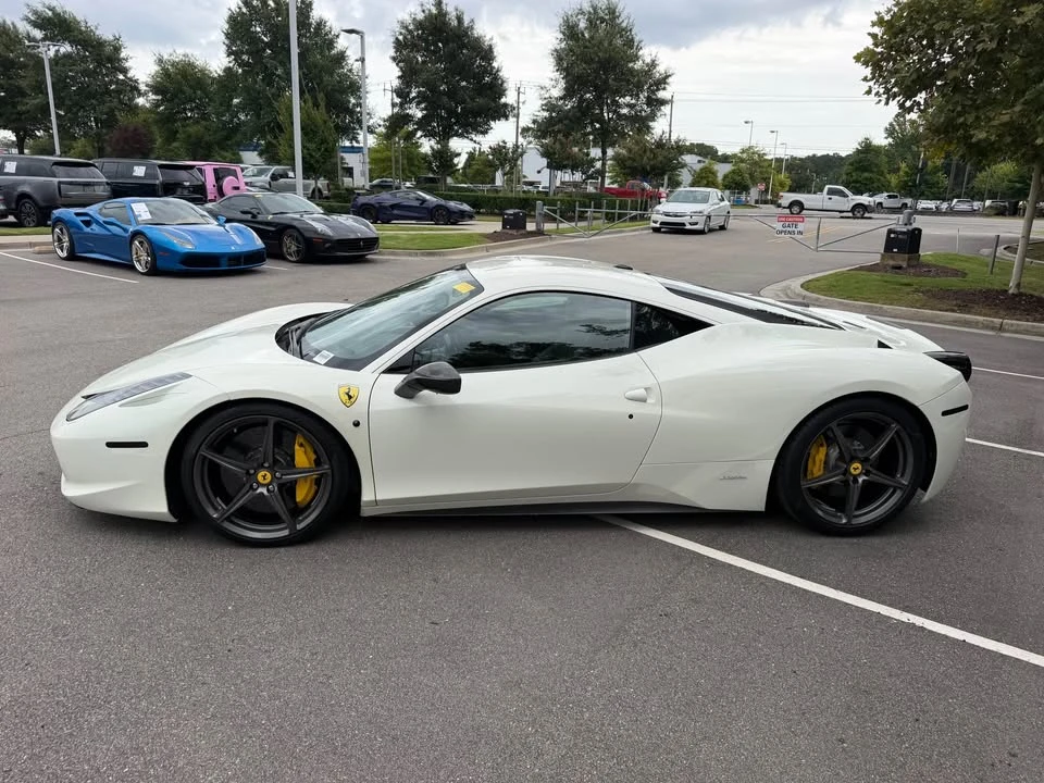 2012 Ferrari 458 Italia - Image 6 of 10
