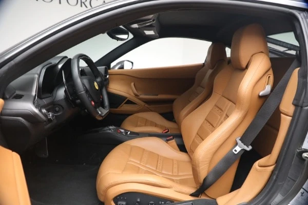 2012 Ferrari 458 Italia - Image 13 of 27